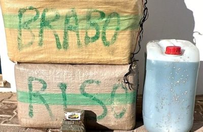 A GNR de Portimão apreende na costa cerca de 100 Kg de Haxixe