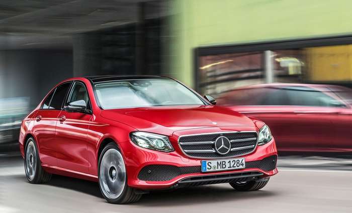 A Mercedes-Benz dá um passo rumo ao futuro com o novo Classe E