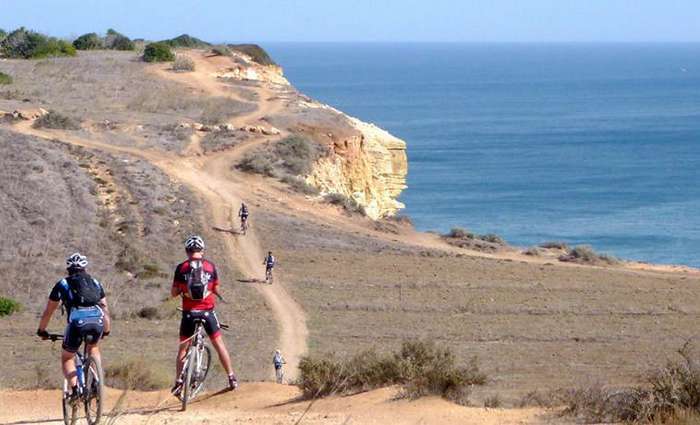Algarve desenvolve atividades de Cycling & Walking