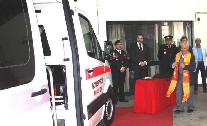 Monchique oferece nova Ambulância aos Bombeiros Locais