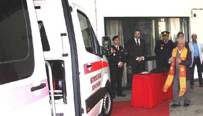 Monchique oferece nova Ambulância aos Bombeiros Locais