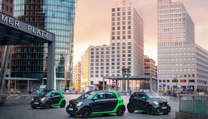 Nova gama smart electric drive no Salão de Paris