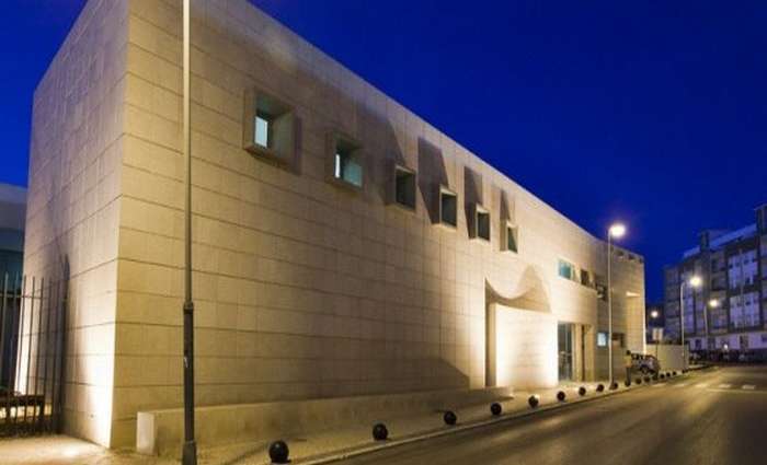 A Rede de Bibliotecas de Faro celebra o MIBE 2016
