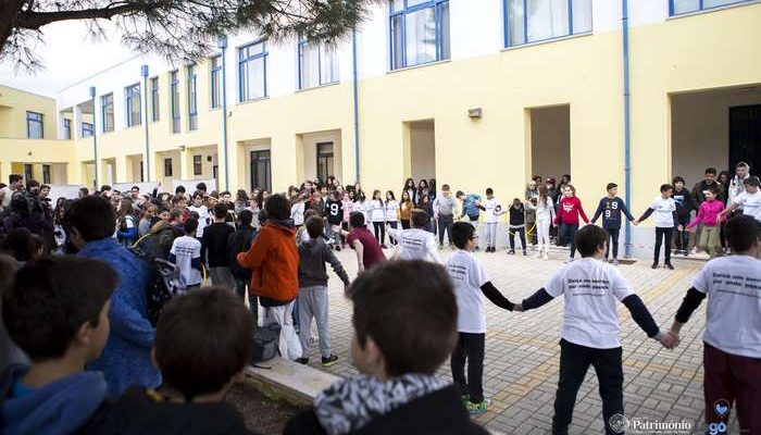 Dia Escolar da Não-Violência celebrado em Lagoa