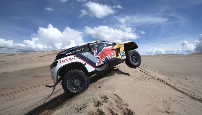 Peugeot Sport vencedores do último Dakar, testou no Algarve