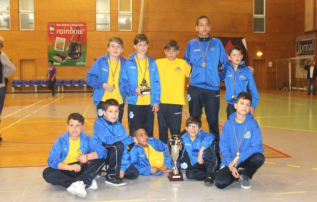 Infantis de Futsal do Inter-Vivos brilharam na Madeira
