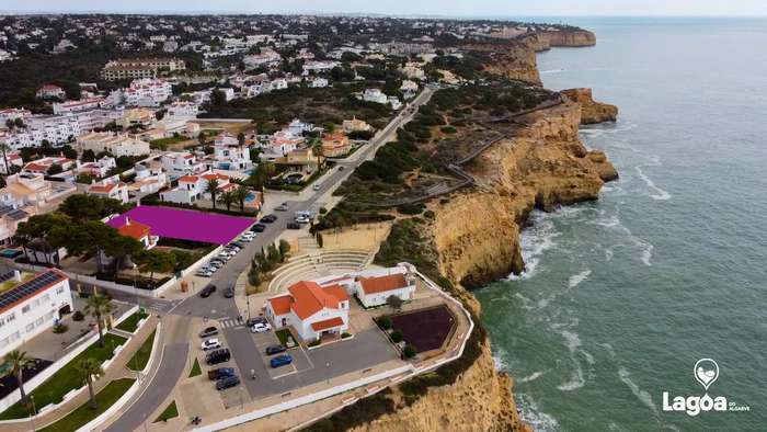 Lagoa investe em novo Parque Infantil na Praia do Carvoeiro
